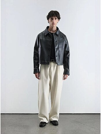 Veste courte boutonnée en similicuir avec col chemise giesto