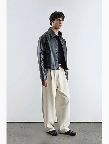 Veste courte boutonnée en similicuir avec col chemise giesto