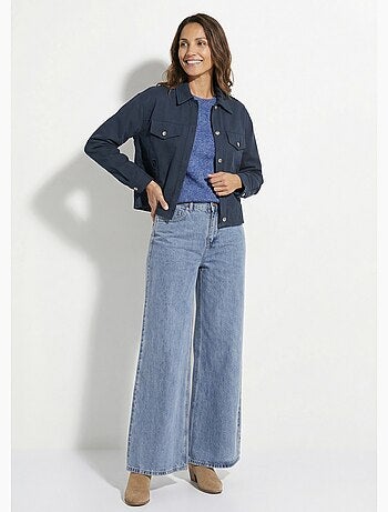 Veste courte en denim, détails ajourés