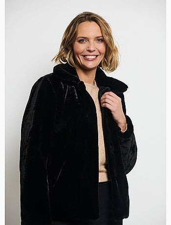 Veste courte en fausse fourrure - AFIBEL
