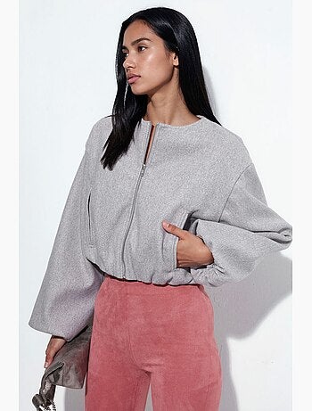 Veste courte en gabardine avec fermeture éclair et poche busem
