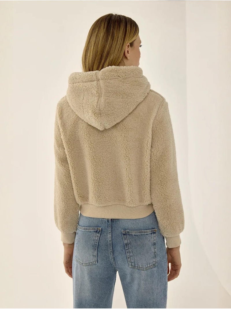 Veste courte en peluche avec col zippé Beige naturel - Kiabi