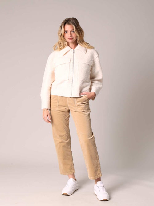 Veste courte en tissu effet bouclé 'Deeluxe' - Kiabi
