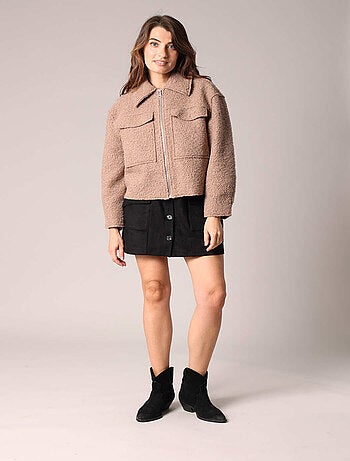 Veste courte en tissu effet bouclé 'Deeluxe'