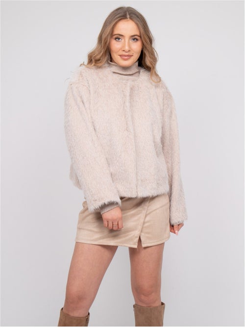 Veste courte maille poil long usonia - Kiabi Veste courte maille poil long usonia - Kiabi