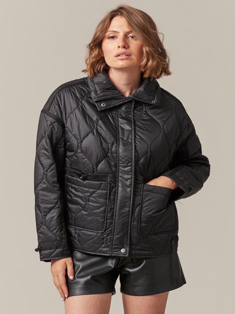 Veste courte matelassée  'Deeluxe' Noir - Kiabi