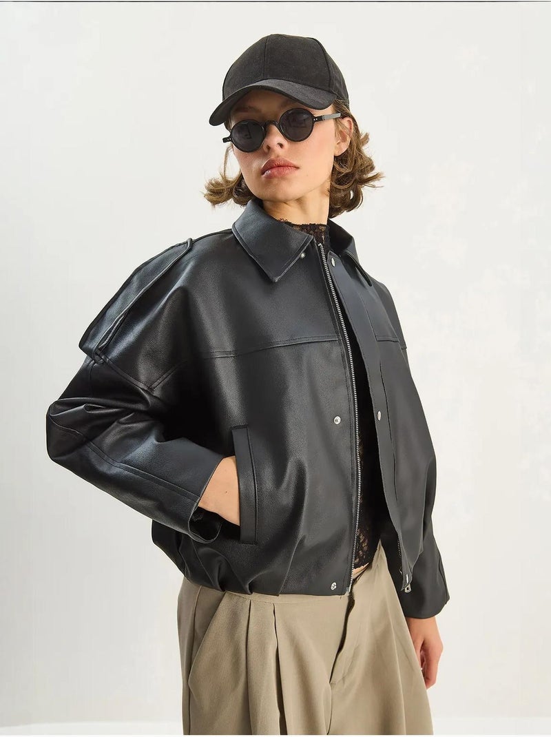 Veste courte oversize en similicuir avec fermeture éclair lucci Noir - Kiabi