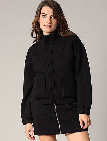 Veste courte zippée à col montant 'Deeluxe'