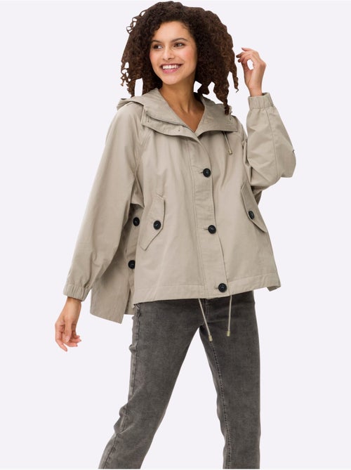 Veste De Mi-saison Style Parka Très Moderne - Taille Standard - Helline - Kiabi Veste De Mi-saison Style Parka Très Moderne - Taille Standard - Helline - Kiabi