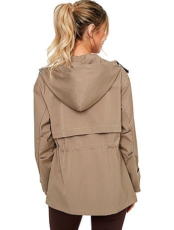 Veste de sport coupe-vent à capuche tech st8
