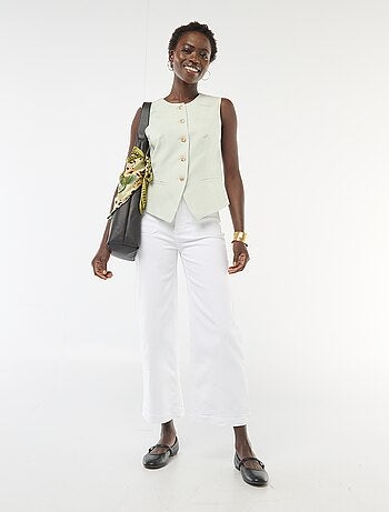 Veste de tailleur avec boutons dorés