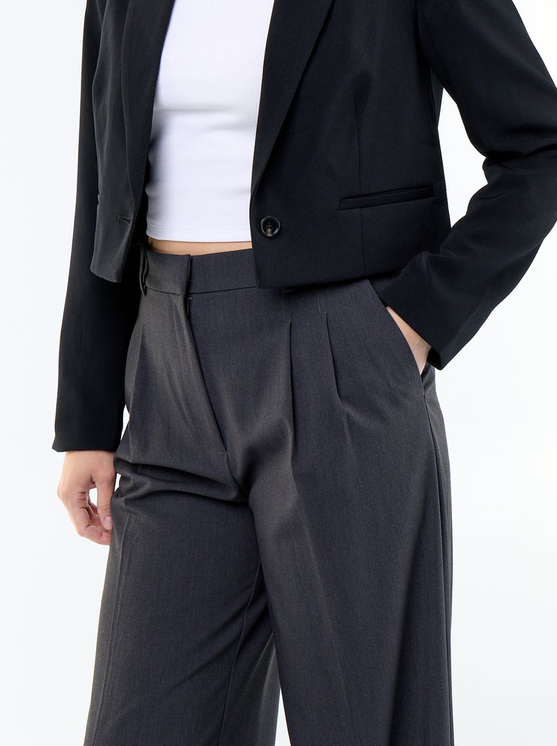 Veste de tailleur coupe courte Noir - Kiabi