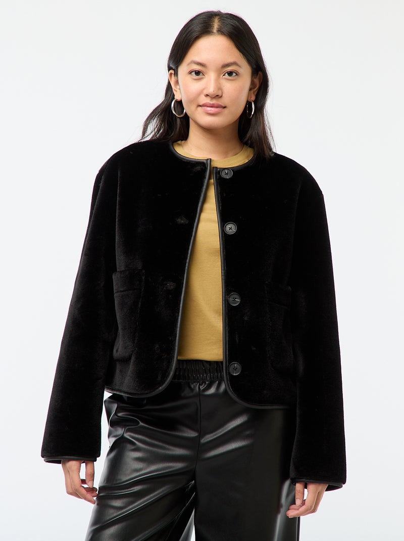 Veste effet pelucheux col rond Noir Femme Kiabi