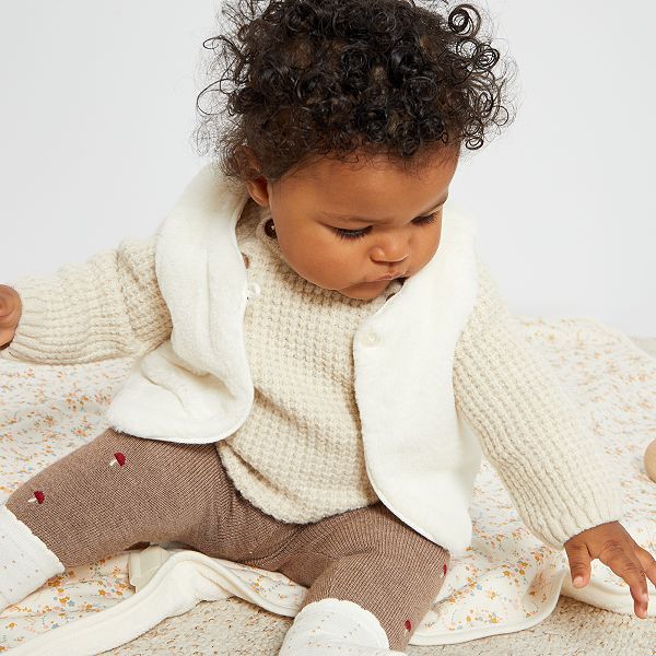 Veste En Fausse Fourrure Sans Manche Bebe Fille Blanc Kiabi 9 00