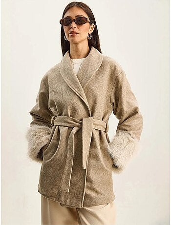 Veste en feutre oversize à col châle et poignets en fausse fourrure lucci