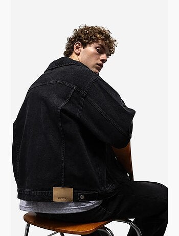 Veste en jean boutonnée avec poche giesto