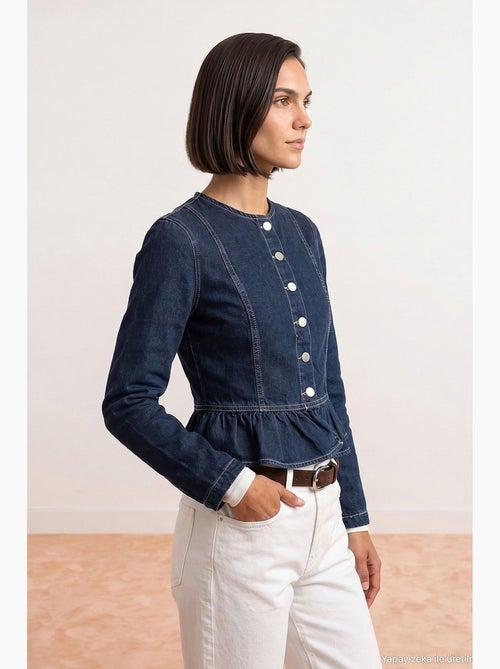 Veste en jean col rond à boutons, manches longues, bas volanté dilvin - Kiabi Veste en jean col rond à boutons, manches longues, bas volanté dilvin - Kiabi