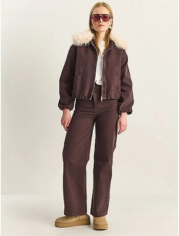 Veste en jean courte lucci avec détails en fausse fourrure