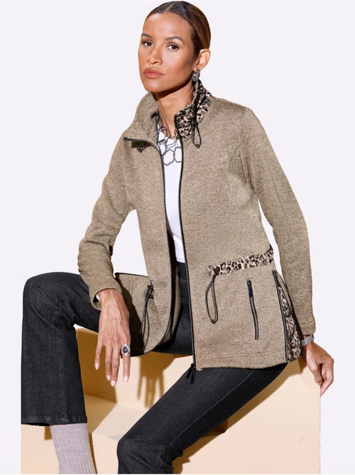 Veste En Polaire Polyester Recyclé - Taille Standard - Helline - Kiabi Veste En Polaire Polyester Recyclé - Taille Standard - Helline - Kiabi