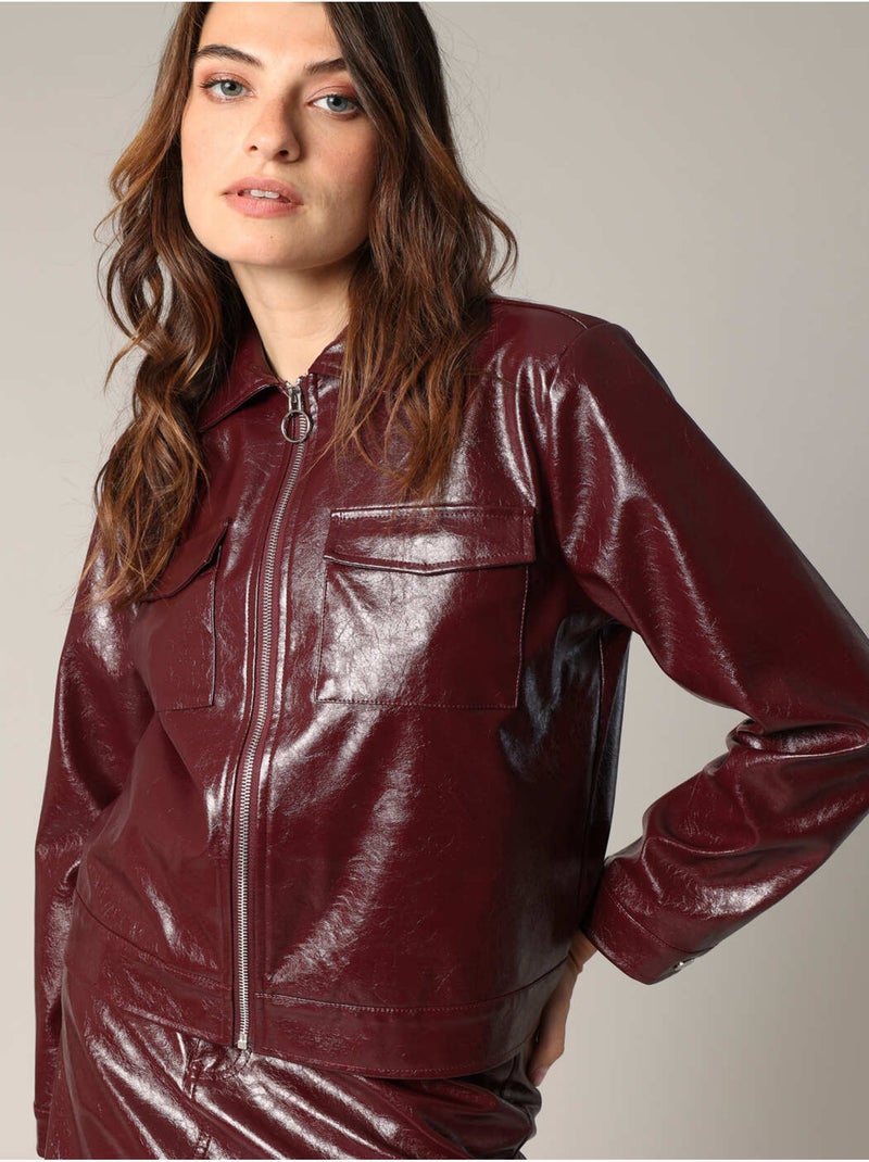 Veste en similicuir brillant avec poches poitrine à rabat 'deeluxe' Violet prune - Kiabi