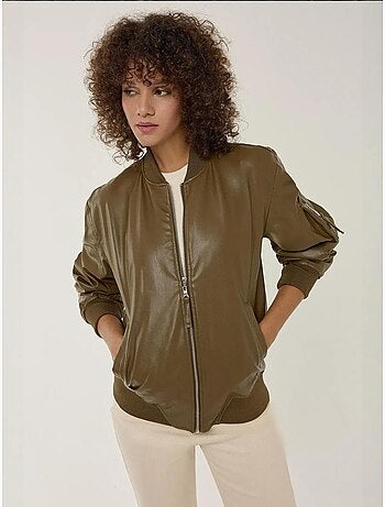Veste en similicuir coupe décontractée