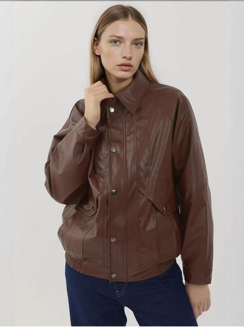 Veste en similicuir surdimensionnée avec poches hiccup - Kiabi Veste en similicuir surdimensionnée avec poches hiccup - Kiabi