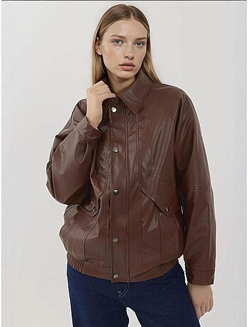 Veste en similicuir surdimensionnée avec poches