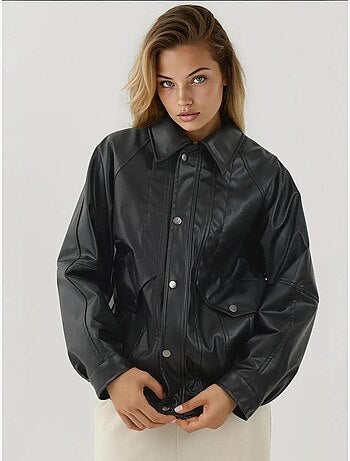 Veste en similicuir surdimensionnée avec poches