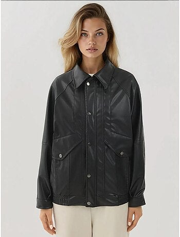 Veste en similicuir surdimensionnée avec poches