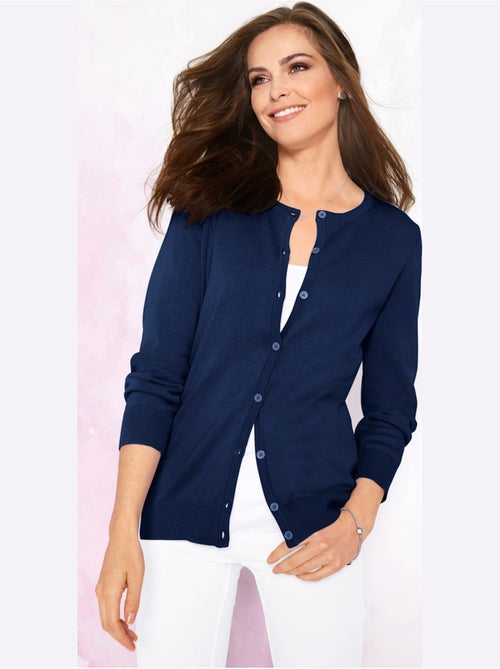 Veste en tricot avec encolure ronde et manches longues côtelées - Taille standard - Moda Vilona - Kiabi Veste en tricot avec encolure ronde et manches longues côtelées - Taille standard - Moda Vilona - Kiabi