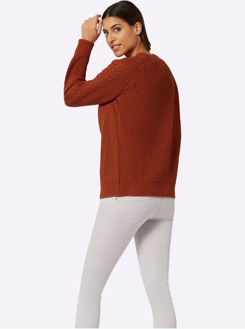 Veste en tricot avec motif torsadé et col en V - Taille standard - Moda Vilona - Kiabi