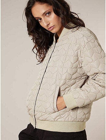 Veste femme matelassée A motif coeurs discrets 'Deeluxe'