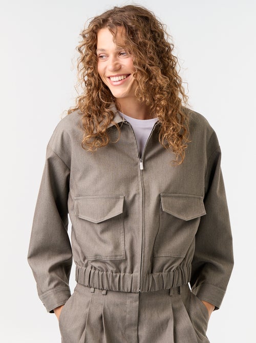 Veste fluide avec ouverture zippée - Kiabi