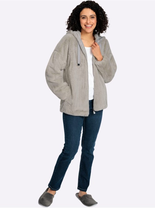 Veste Imitation Fourrure Allure Tendance - Taille Standard - Witt - Kiabi Veste Imitation Fourrure Allure Tendance - Taille Standard - Witt - Kiabi