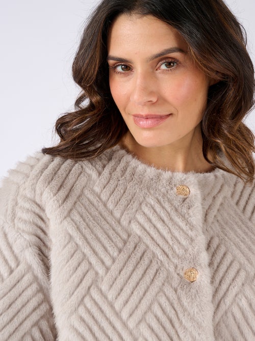 Veste imitation fourrure et suédine - Damart - Kiabi