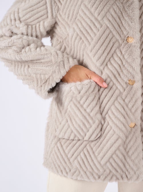 Veste imitation fourrure et suédine - Damart - Kiabi