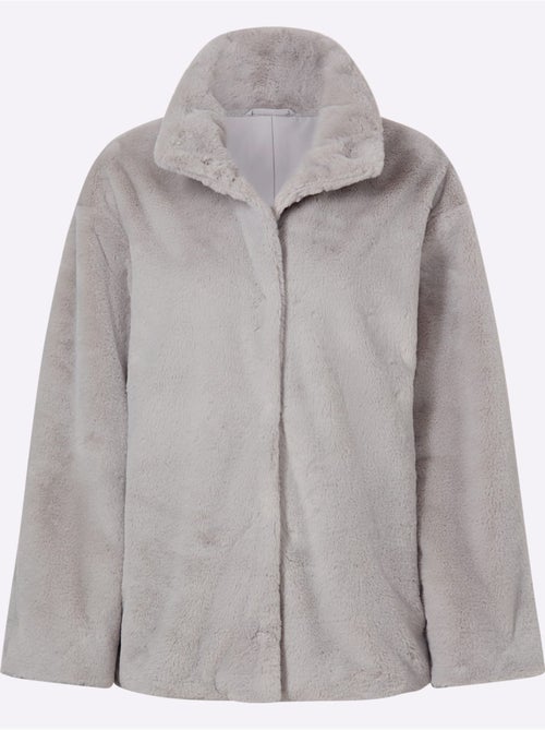 Veste Imitation Fourrure Imitation Fourrure De Qualité - Taille Standard - Helline - Kiabi Veste Imitation Fourrure Imitation Fourrure De Qualité - Taille Standard - Helline - Kiabi