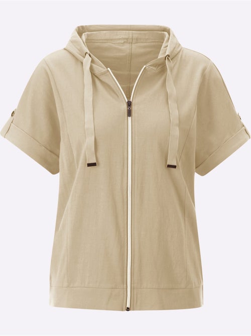 Veste légère avec capuche et glissière pratique - Taille standard - Moda Vilona - Kiabi Veste légère avec capuche et glissière pratique - Taille standard - Moda Vilona - Kiabi