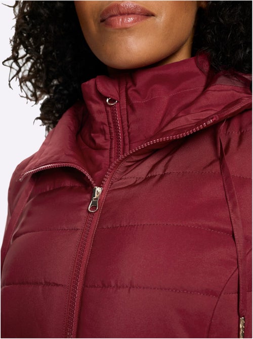 Veste Longue à Capuche - Taille Standard - Moda Vilona - Kiabi Veste Longue à Capuche - Taille Standard - Moda Vilona - Kiabi