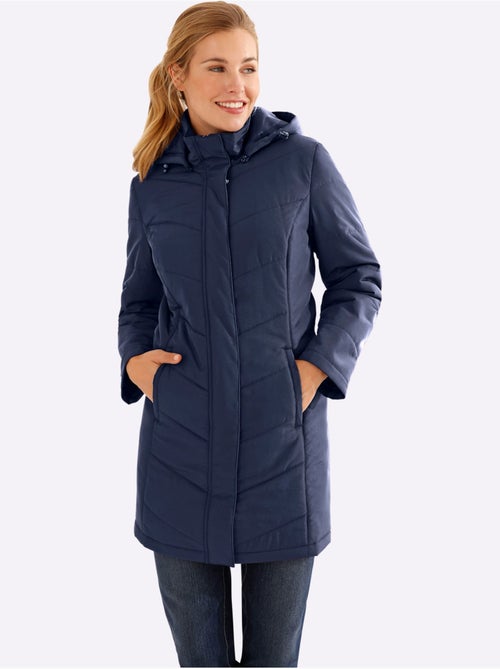 Veste longue à col montant avec capuche amovible et poches pratiques - Taille standard - Moda Vilona - Kiabi Veste longue à col montant avec capuche amovible et poches pratiques - Taille standard - Moda Vilona - Kiabi