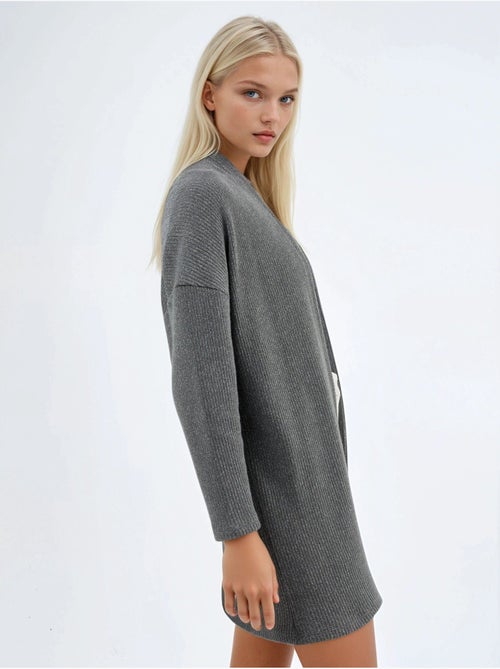 Veste longue à col ouvert en maille lurex busem - Kiabi Veste longue à col ouvert en maille lurex busem - Kiabi