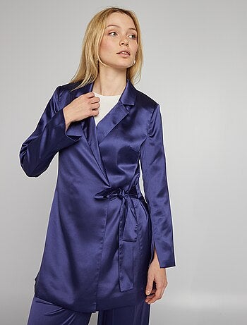 Veste longue en satin