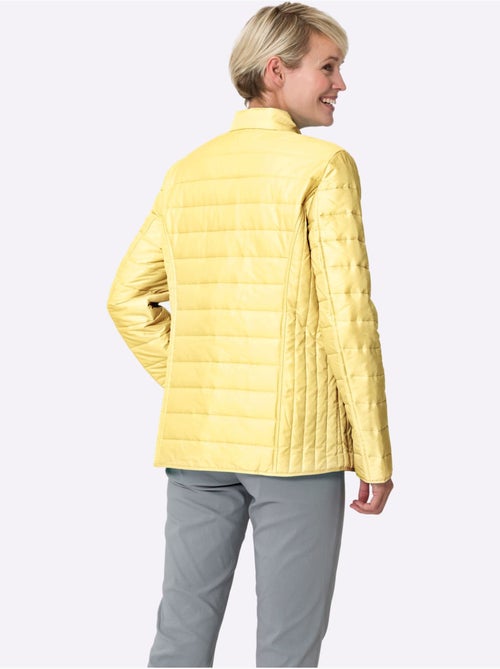Veste matelassée à col montant avec poches et coutures princesse - Taille standard - Moda Vilona - Kiabi