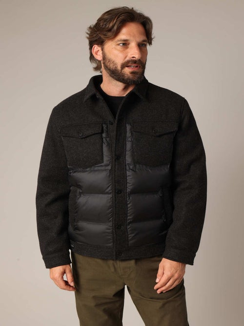 Veste matelassée bi-matière avec poches plaquées
 'Deeluxe' - Kiabi