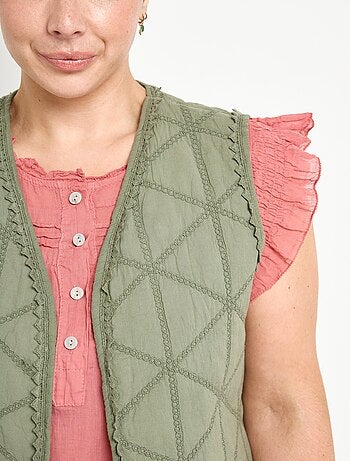 Veste matelassée brodée sans manches