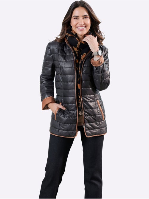 Veste matelassée femme avec col montant et poches zippées - taille standard - moda vilona - Kiabi Veste matelassée femme avec col montant et poches zippées - taille standard - moda vilona - Kiabi