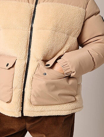 Veste matelassée homme en sherpa et toile, look décontracté et ultra confort.
'Deeluxe'