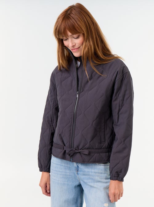 Veste matelassée resserable à la taille - Kiabi Veste matelassée resserable à la taille - Kiabi