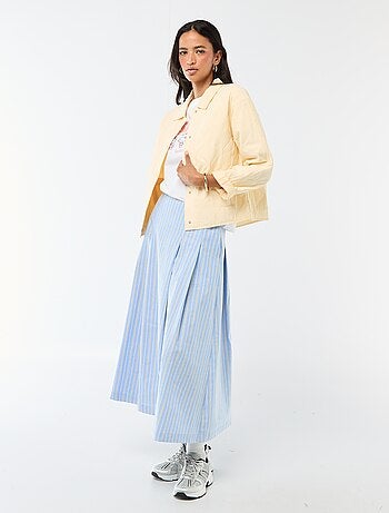 Veste matelassée unie avec col chemise