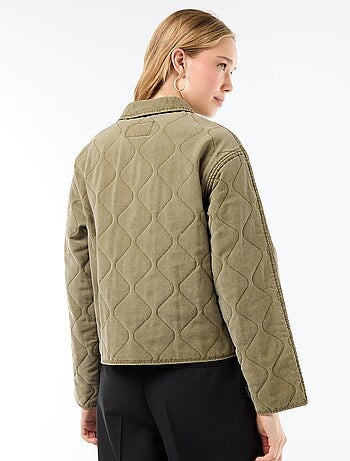 Veste matelassée unie avec col chemise